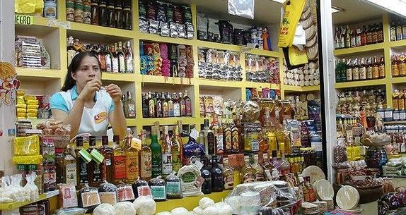 Capitalinos deben trabajar hasta 22 horas para comprar canasta básica: UNAM