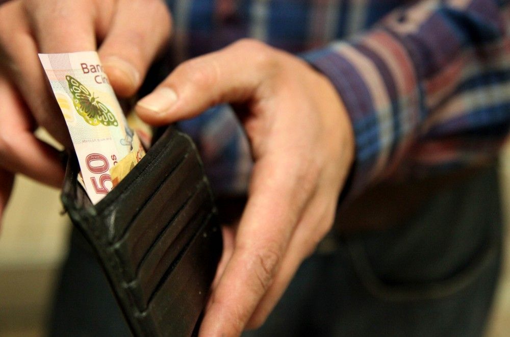 El aumento del salario mínimo no será un problema si se hace de forma gradual