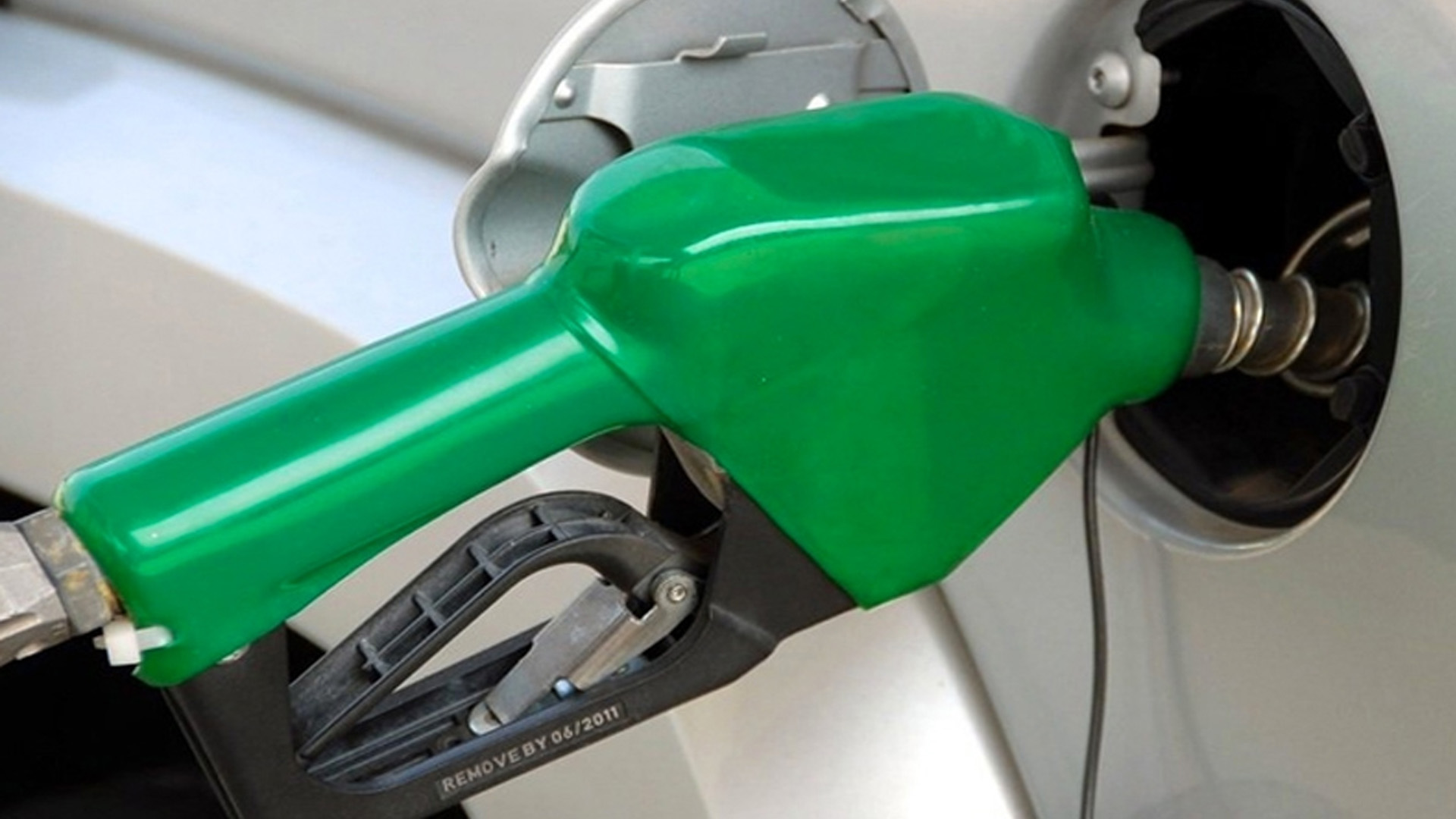 AMLO pronostica que México será autosuficiente en combustibles a finales de 2024