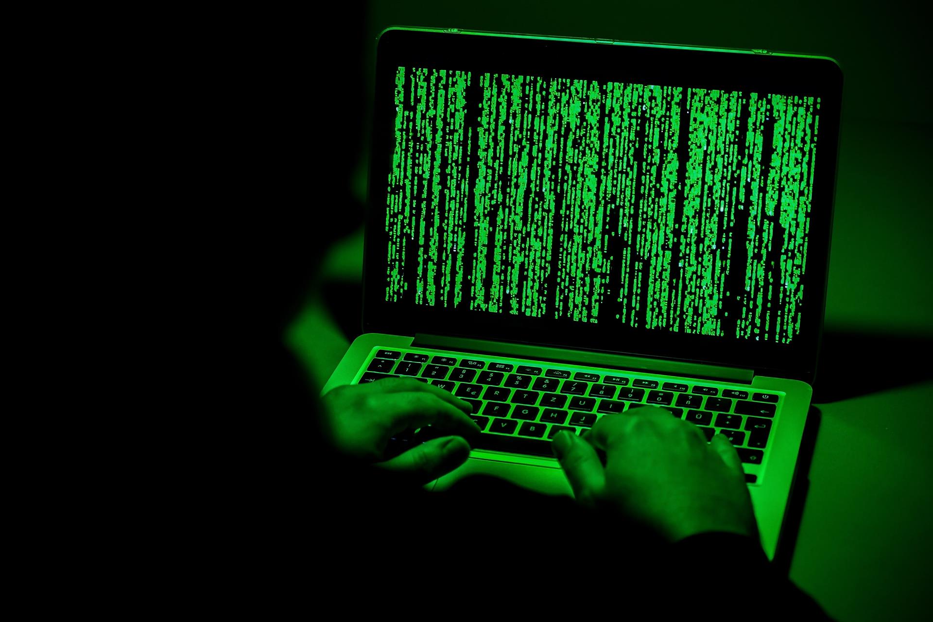 Detienen a hacker que decía tener base de datos más grande de ciudadanos españoles