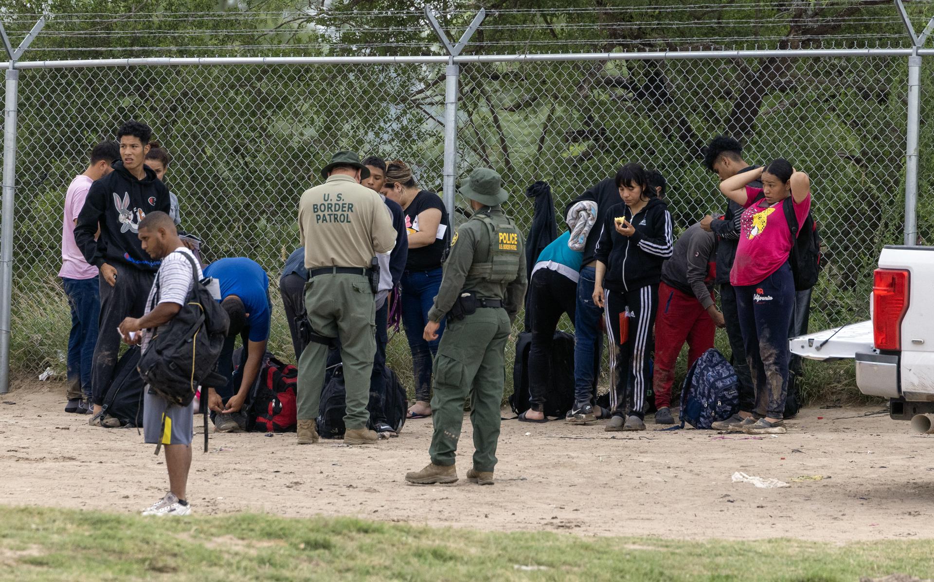 La mayoría de estadounidenses está en desacuerdo con las políticas migratorias de Trump