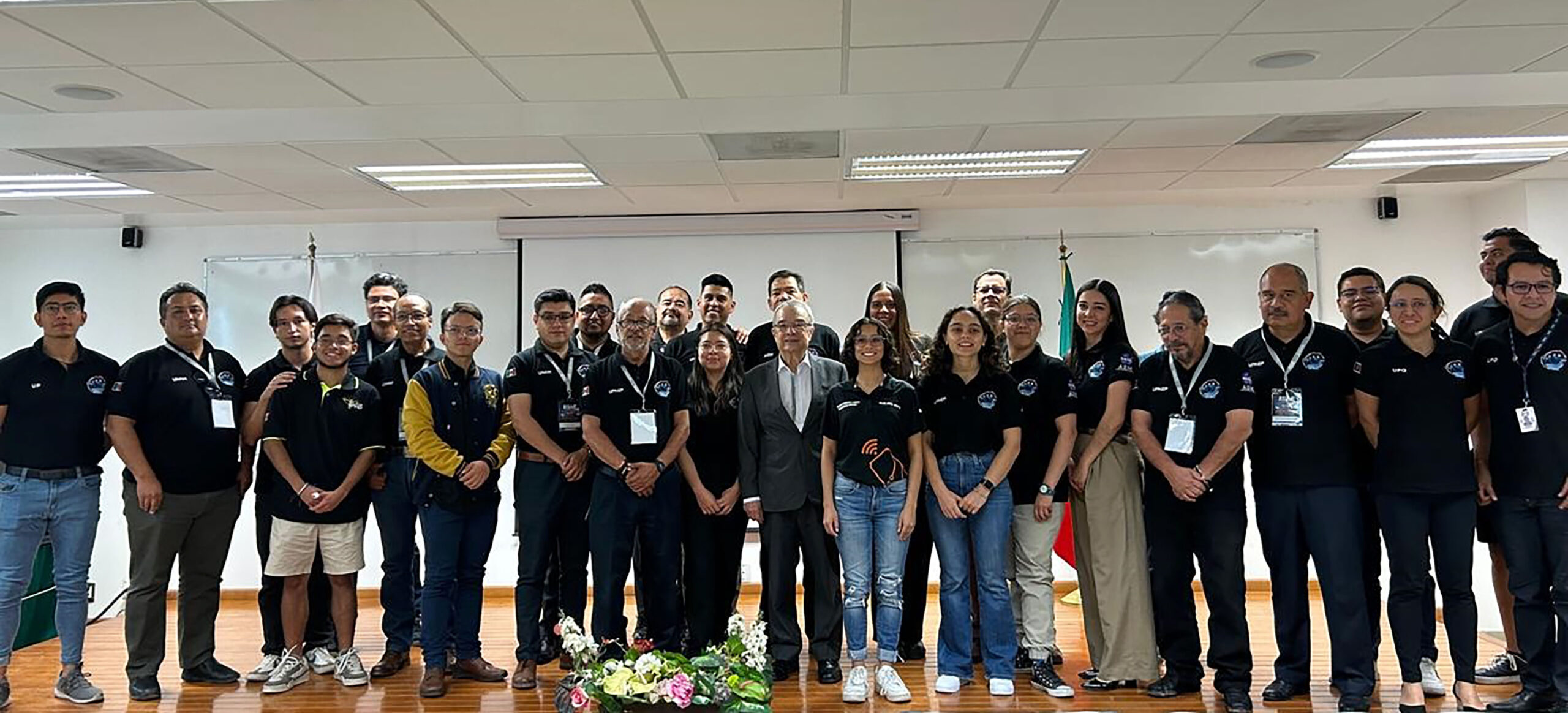 Destaca la UNAM en el proyecto Constelación Aztechsat