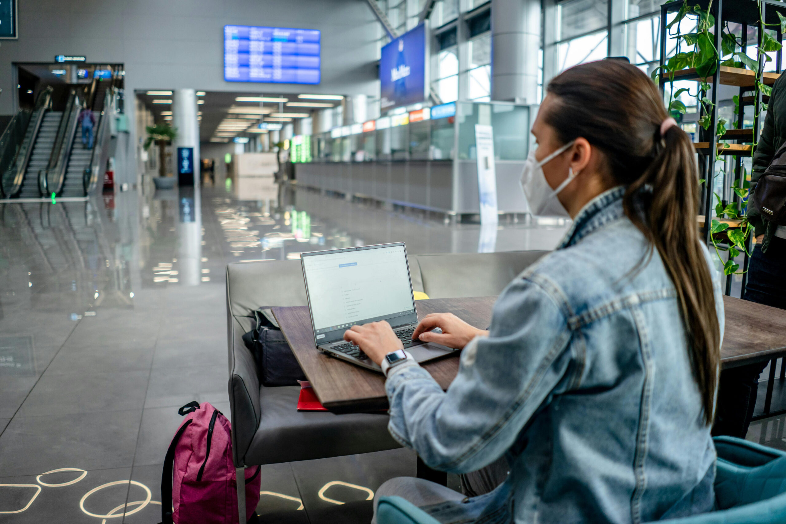 En vacaciones, cuidado con el Wi-Fi gratuito