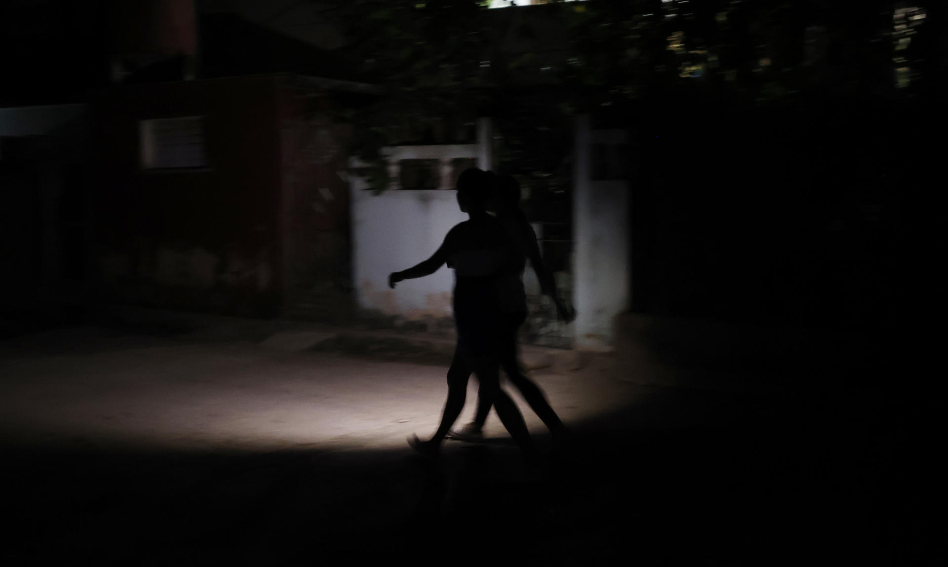 Cuba padece apagón de 24 horas