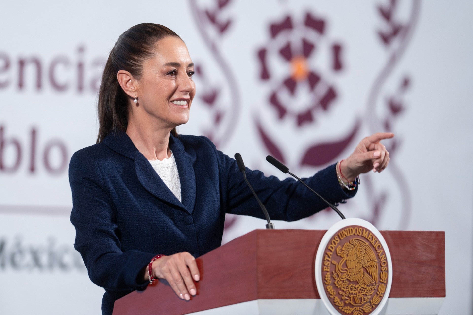 Presidenta Sheinbaum insiste que EE.UU. no tendría que poner aranceles recíprocos a México