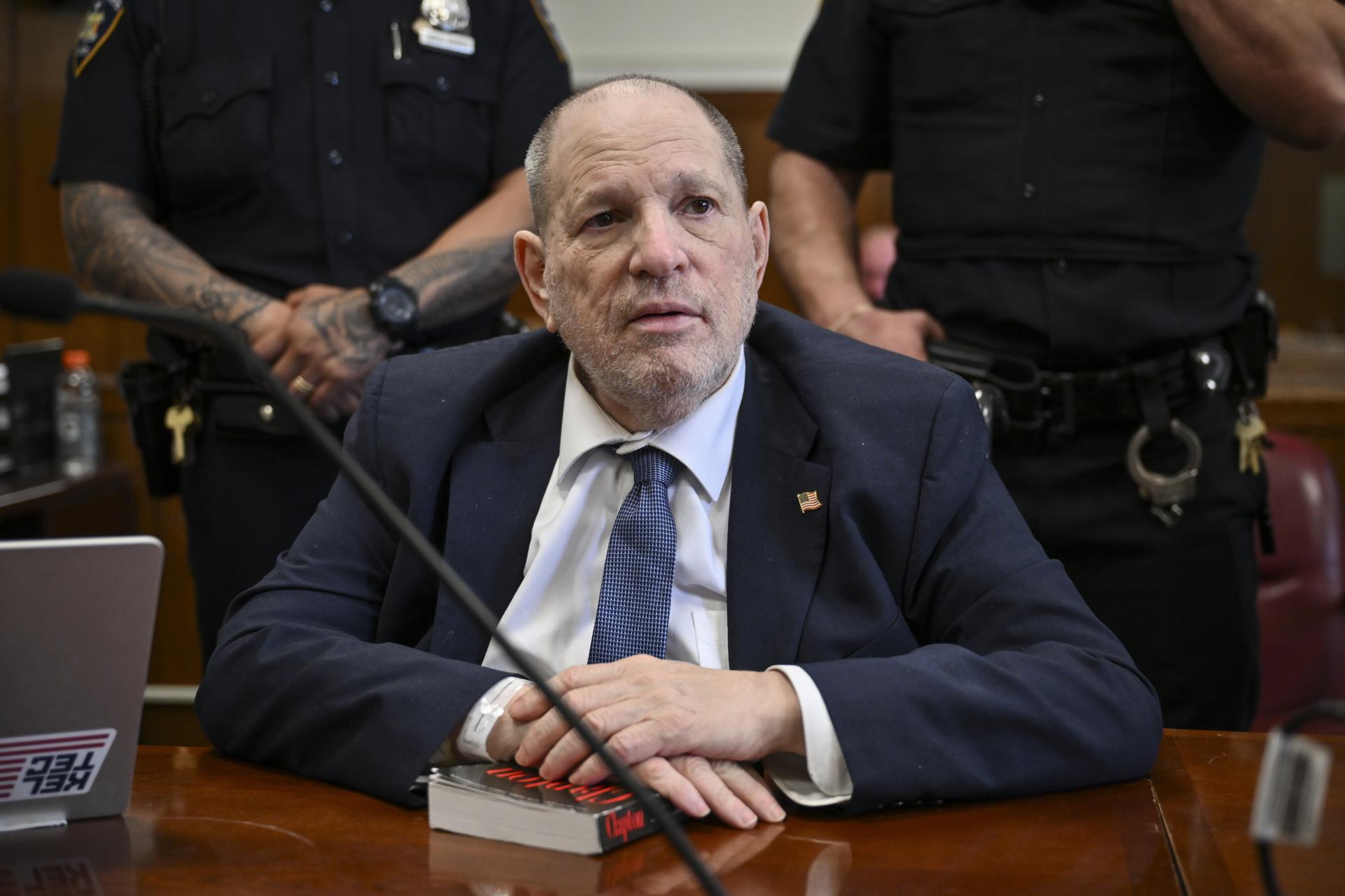 Un jurado mayoritariamente femenino decidirá el futuro de Weinstein en su nuevo juicio