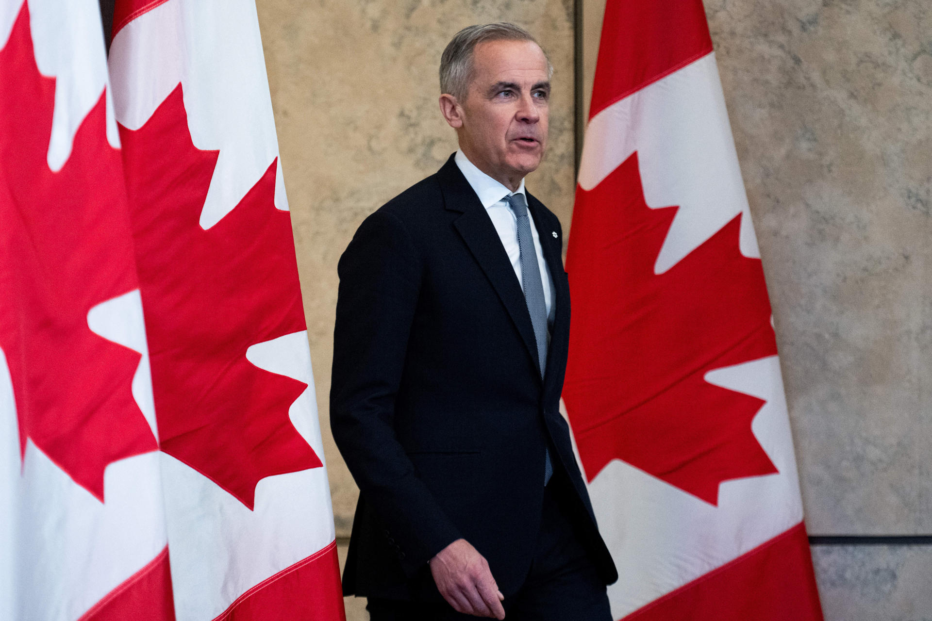 Canadá castiga con aranceles del 25 % los automóviles procedentes de EE.UU. no sujetos al T-MEC