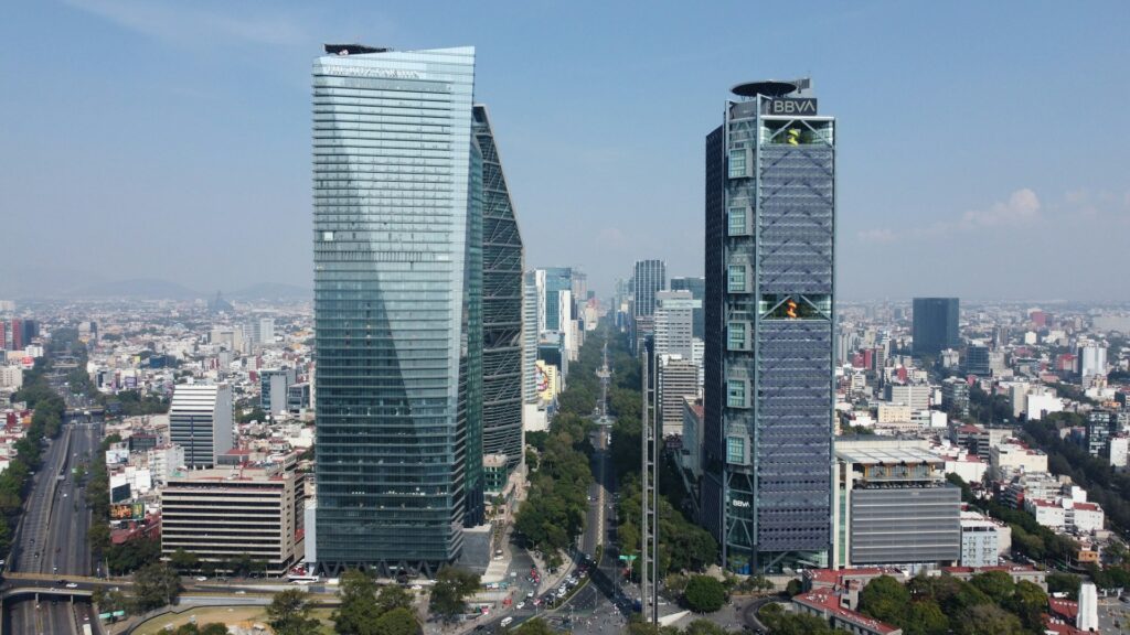 Deuda pública de México llega al 49.9 % del PIB en el primer trimestre de 2025
