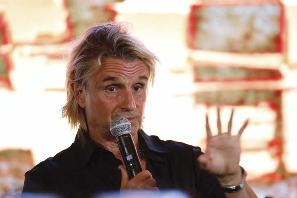 “El mayor logro de España ha sido México”, asegura Nacho Cano