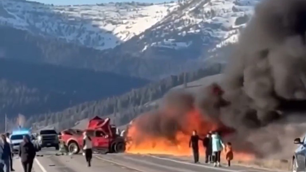 #Video Al menos 7 muertos por choque cerca de Yellowstone