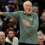 Gregg Popovich deja el banquillo de los Spurs tras 29 temporadas y 5 anillos